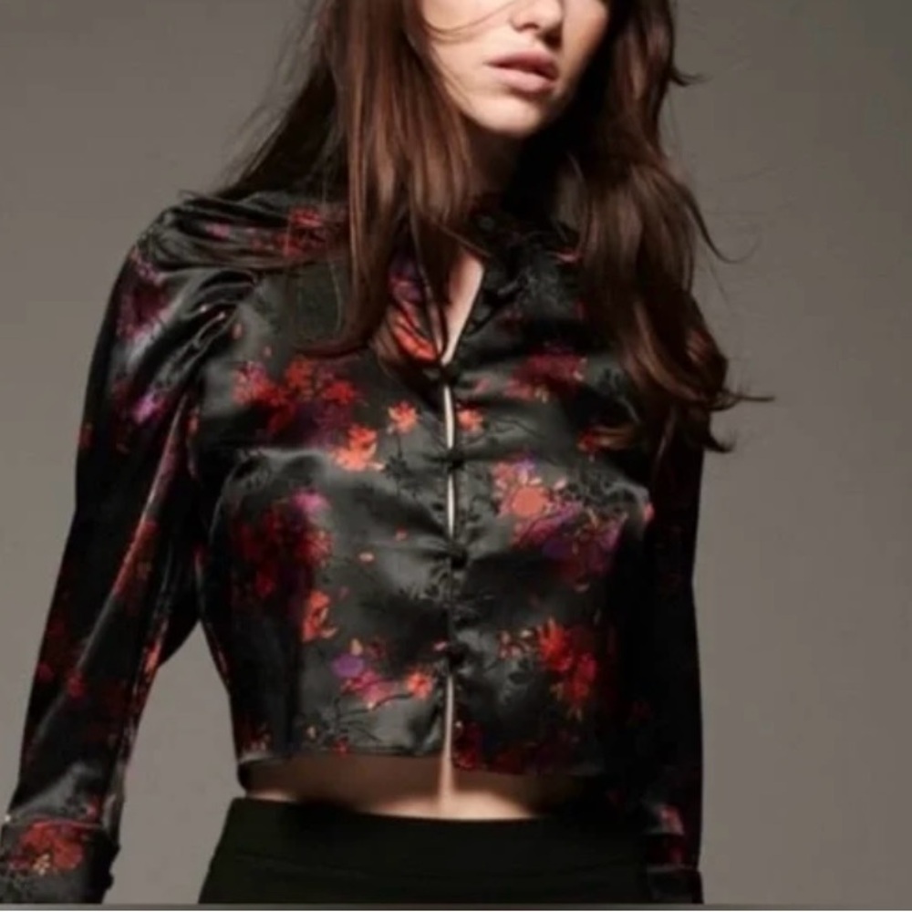ZARA Dark Floral Jaquard Cropped Blouse NWT Med